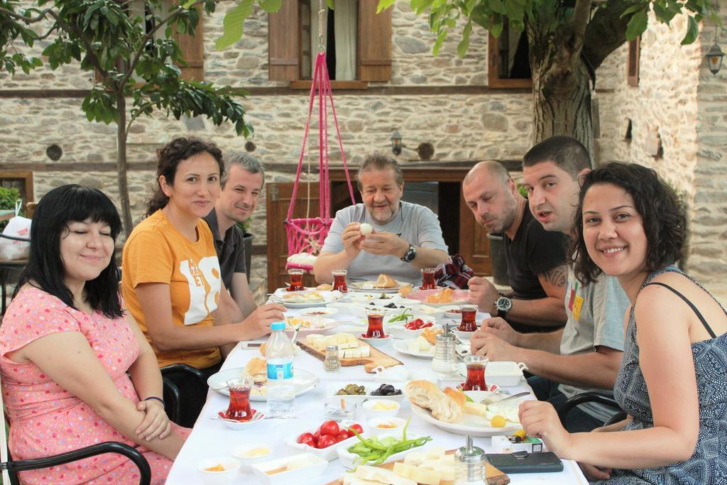 Yeni Gelin Evi Lägenhet Birgi Exteriör bild