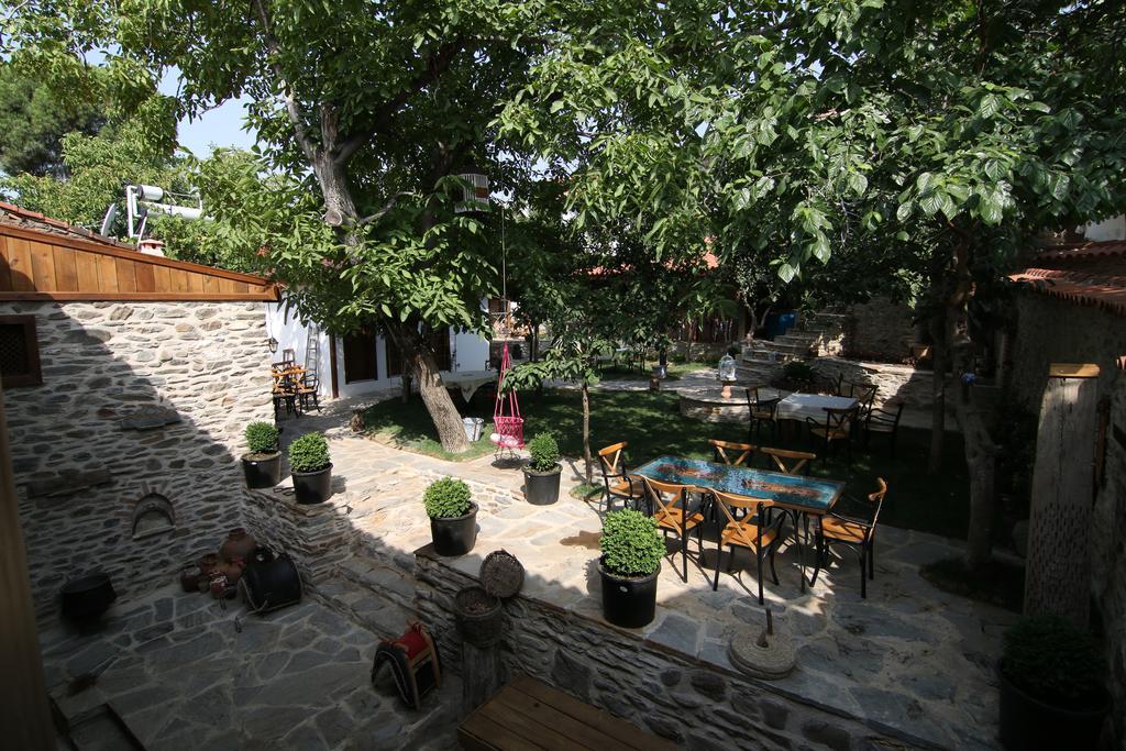 Yeni Gelin Evi Lägenhet Birgi Exteriör bild