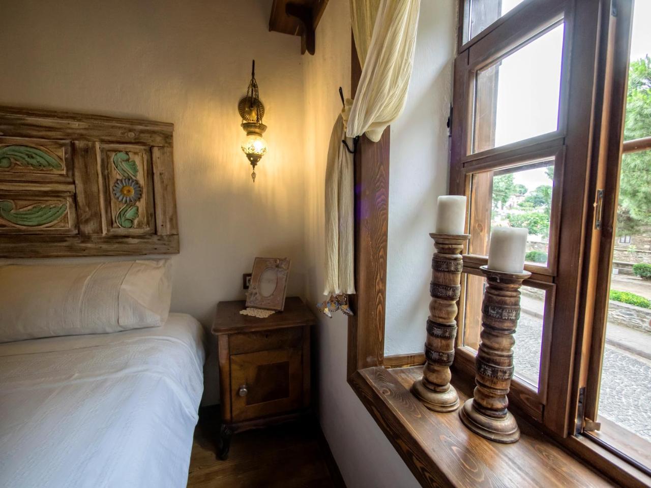 Yeni Gelin Evi Lägenhet Birgi Exteriör bild